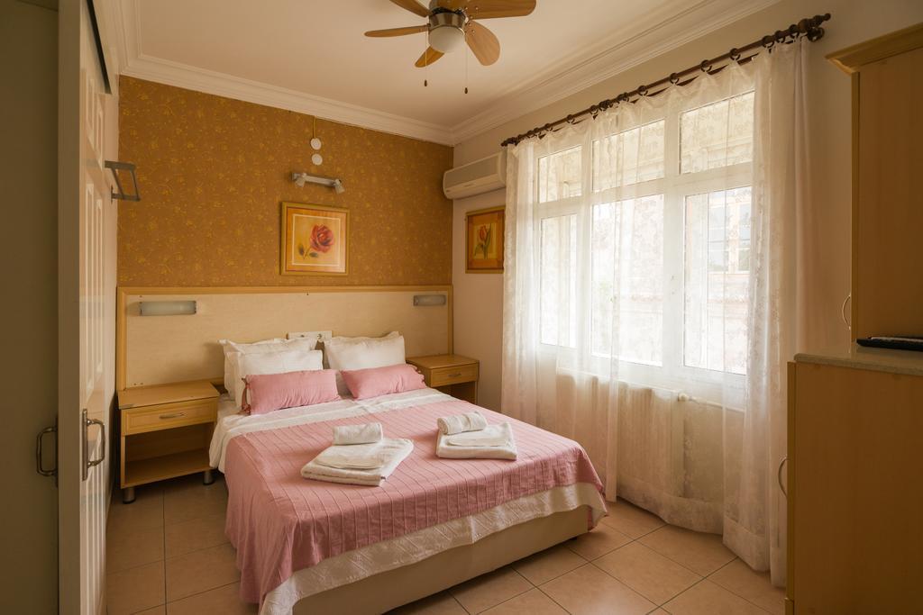 Cunda Altay Hotel Аявали Екстериор снимка